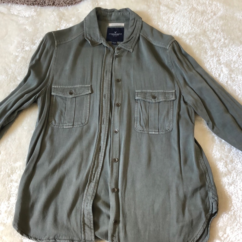 Army green AE boyfriend button up
